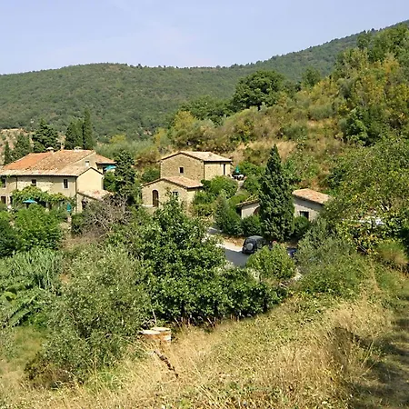 Sleeps 4 T241257 דירה *